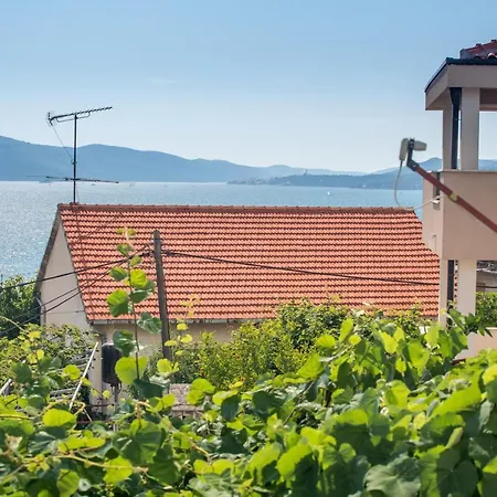 Διαμέρισμα Pepica Τρογκίρ